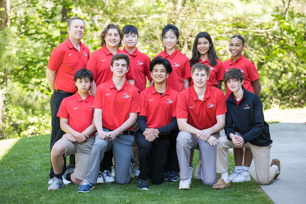 LuHi golf team poses for a photo