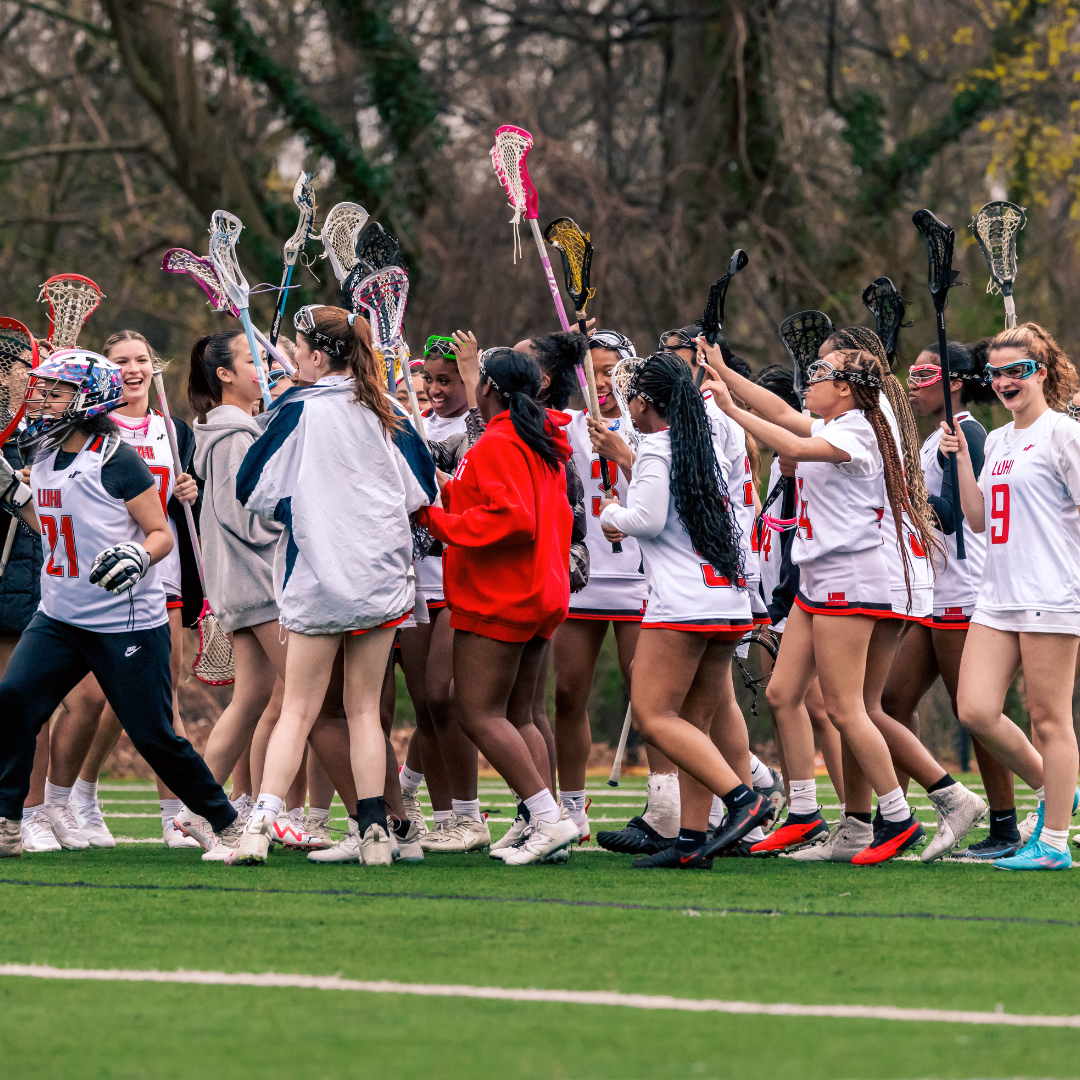 LuHi Girls Basketball Team Cheering